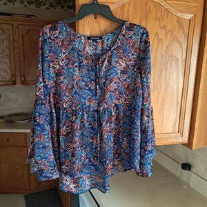 RELATIVITY  WOMENS TOP SIZE M